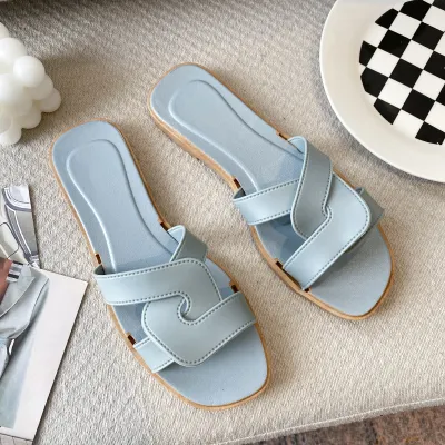 Cross-band light blue